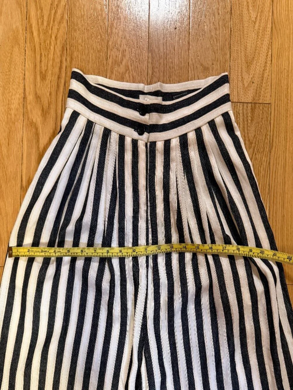 Trending NWT, Sz 6 H&M, Linen Blend Long Line Short, Culotte, Stripe Pattern
